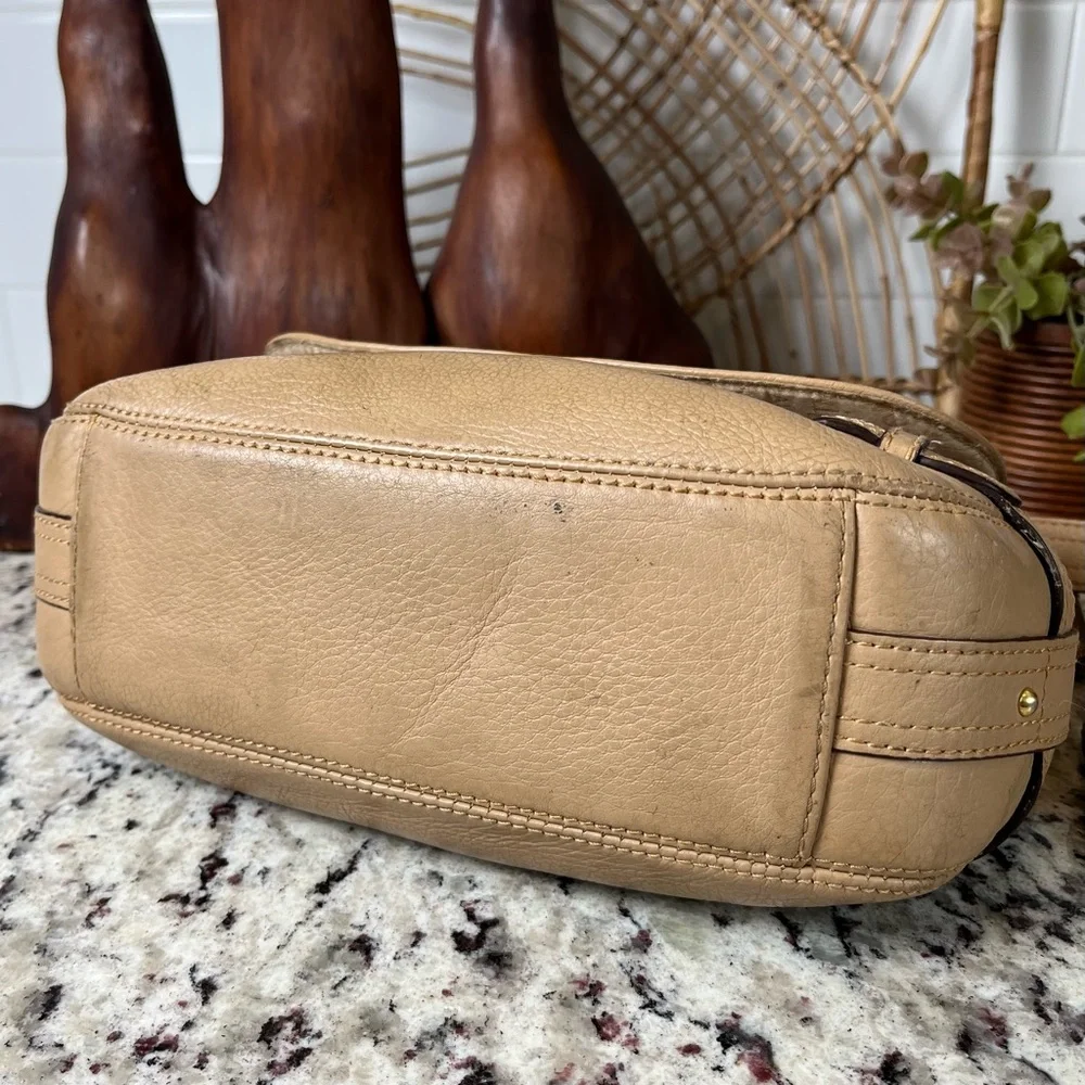 Aigner Front Flap Crossbody Bag - Picture 9 of 15